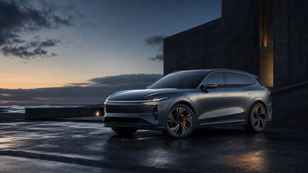 Showroom de SV Motors, concesionaria multimarca premium
